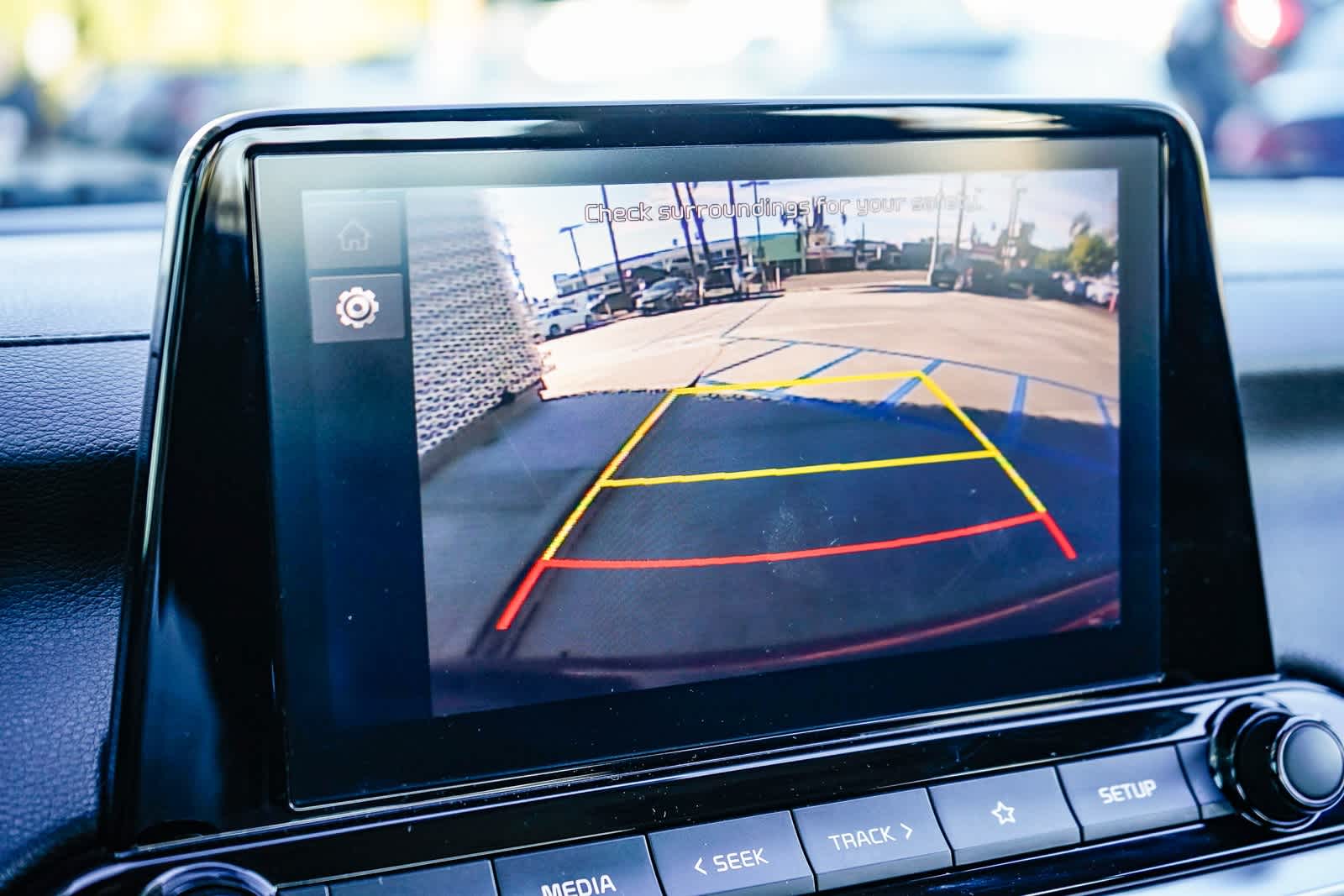 Thumbnail: 2023 Kia Forte - 23