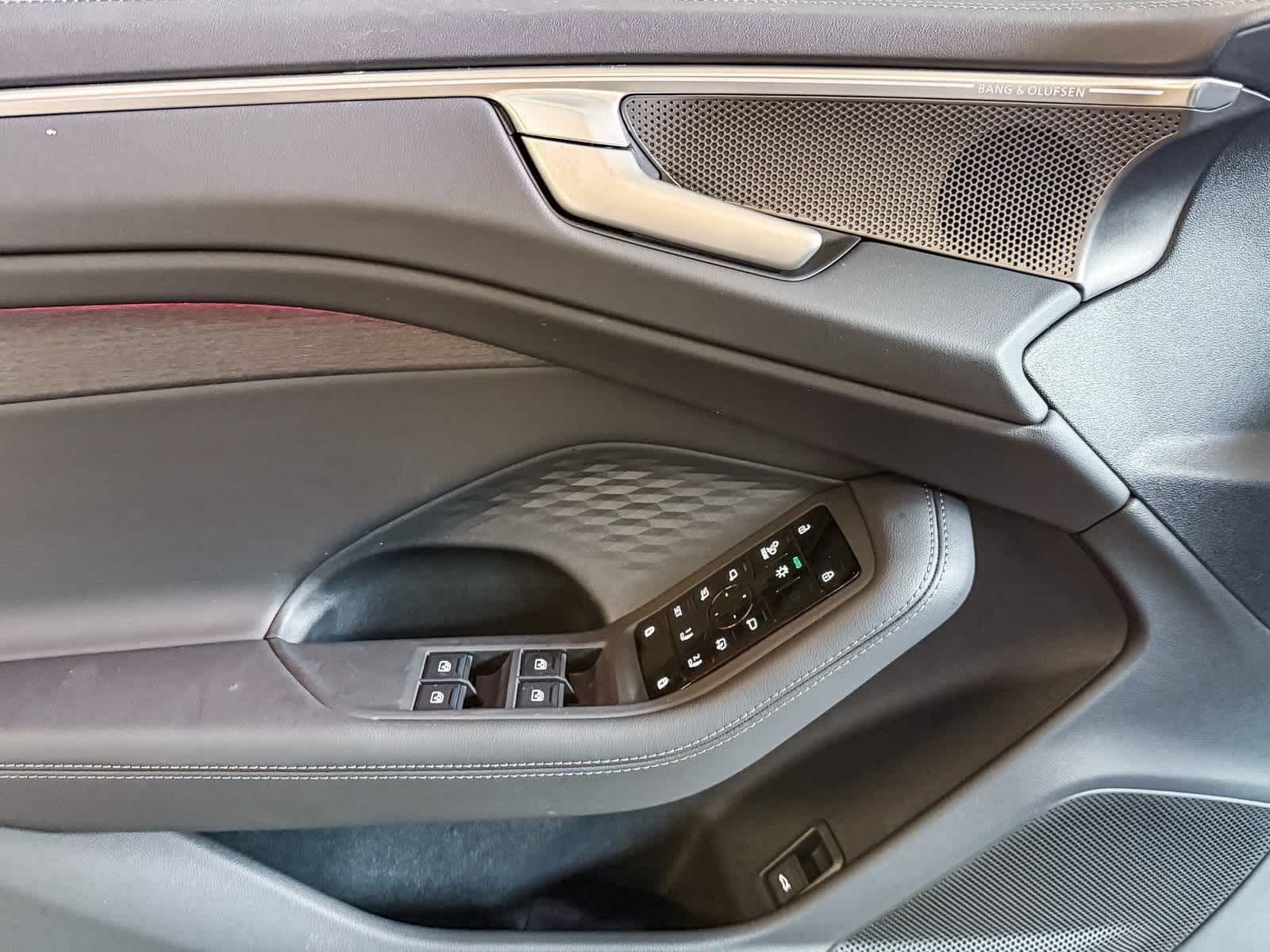 Thumbnail: 2026 Audi A6 - 22