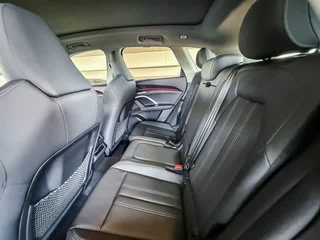 Thumbnail: 2025 Audi Q5 - 18