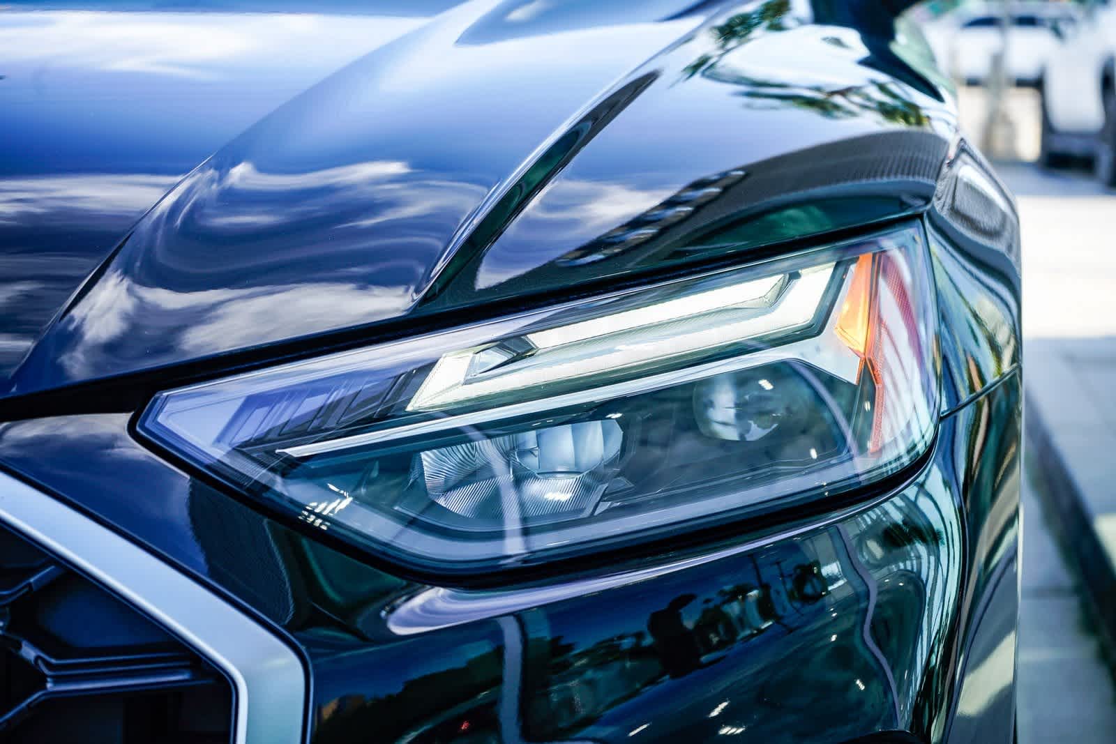 Thumbnail: 2023 Audi Q5 - 7