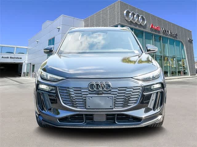Thumbnail: 2025 Audi SQ6 e-tron - 6