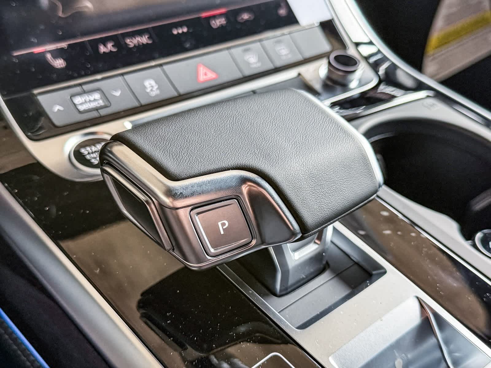 Thumbnail: 2026 Audi Q7 - 24