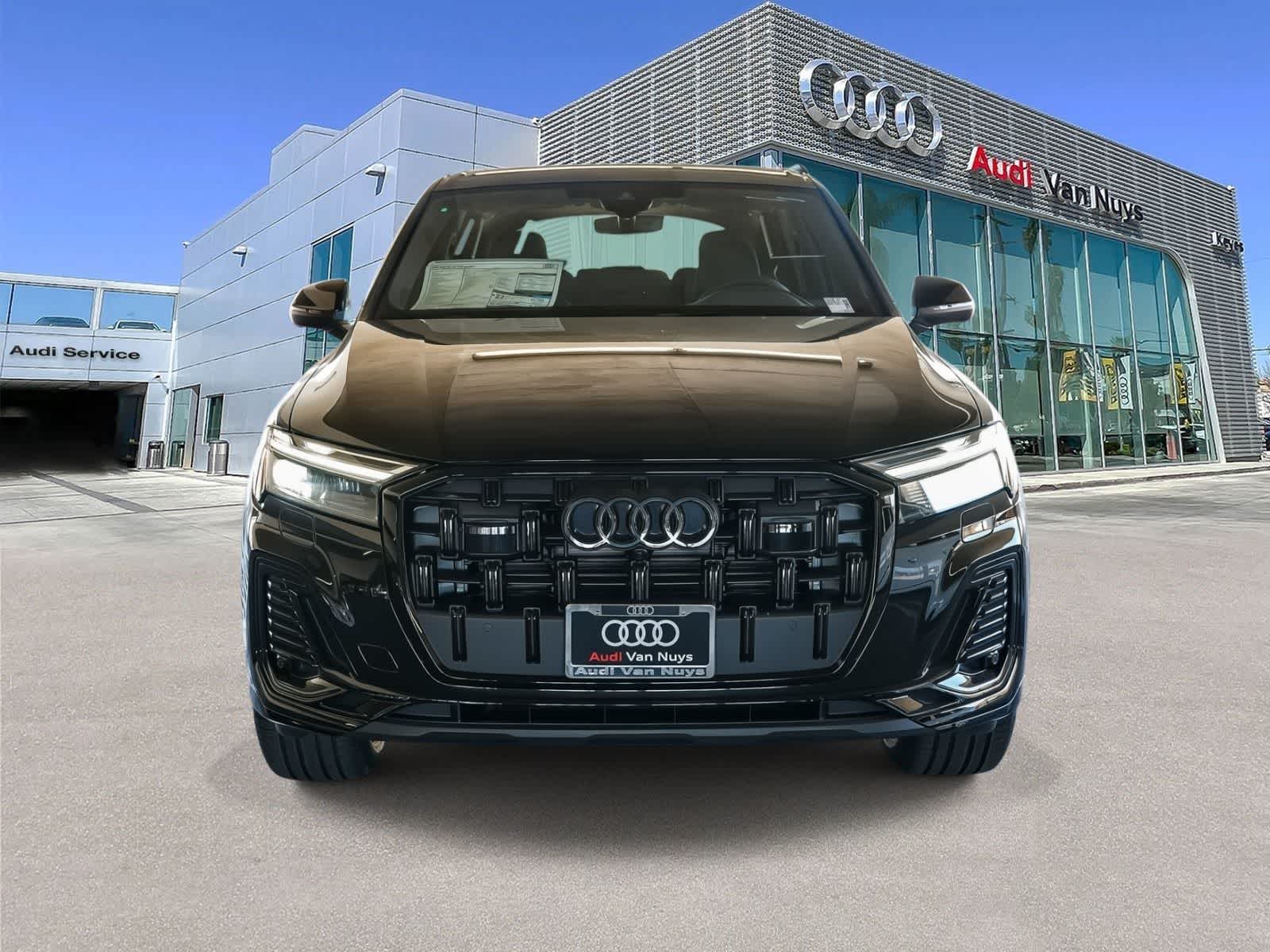 Thumbnail: 2026 Audi Q7 - 2