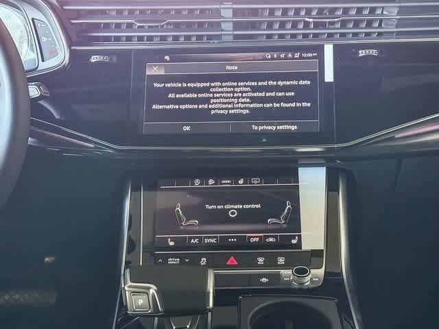 Thumbnail: 2026 Audi Q8 - 14