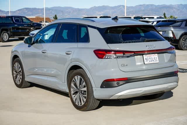 Thumbnail: 2023 Audi Q4 e-tron - 2