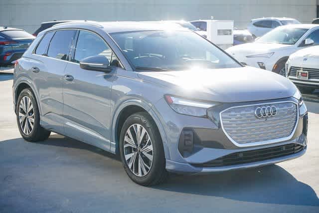 Thumbnail: 2023 Audi Q4 e-tron - 5