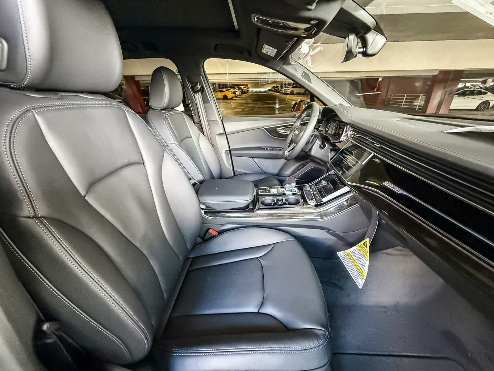 Thumbnail: 2026 Audi Q7 - 17