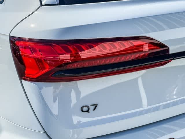 Thumbnail: 2026 Audi Q7 - 7