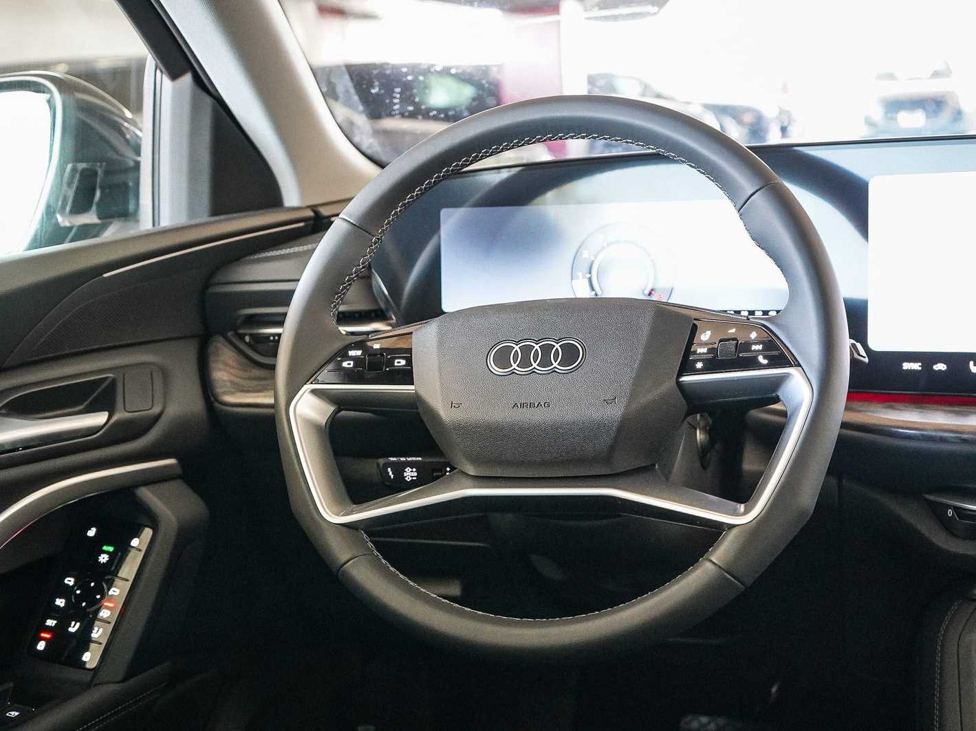 Thumbnail: 2026 Audi Q5 - 15