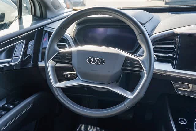 Thumbnail: 2023 Audi Q4 e-tron - 15