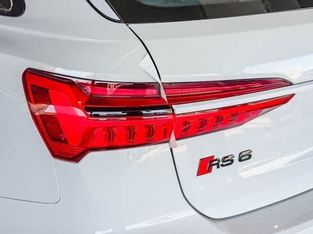 Thumbnail: 2025 Audi RS 6 - 7