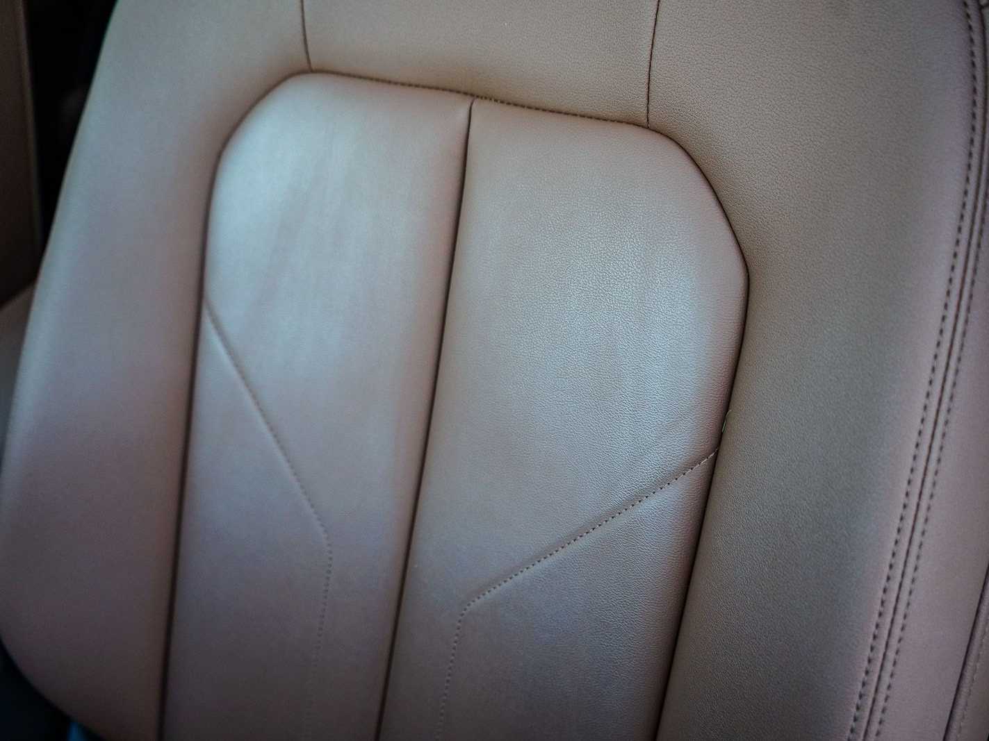 Thumbnail: 2023 Audi Q3 - 26