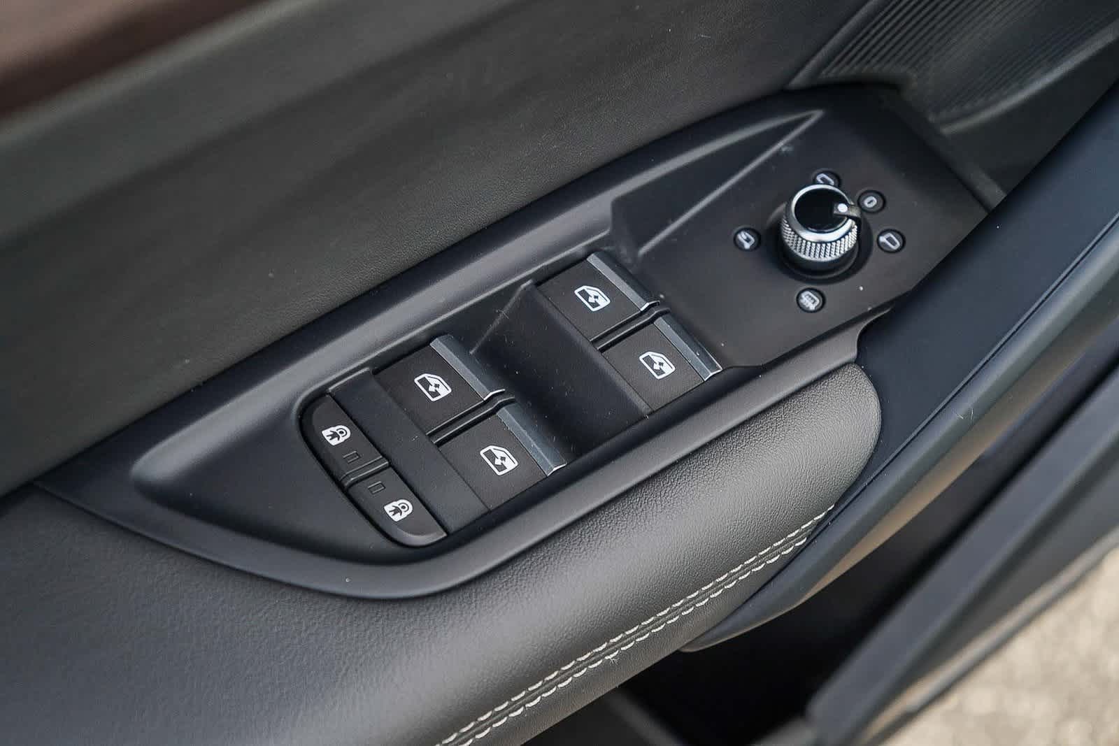 Thumbnail: 2023 Audi Q5 - 23