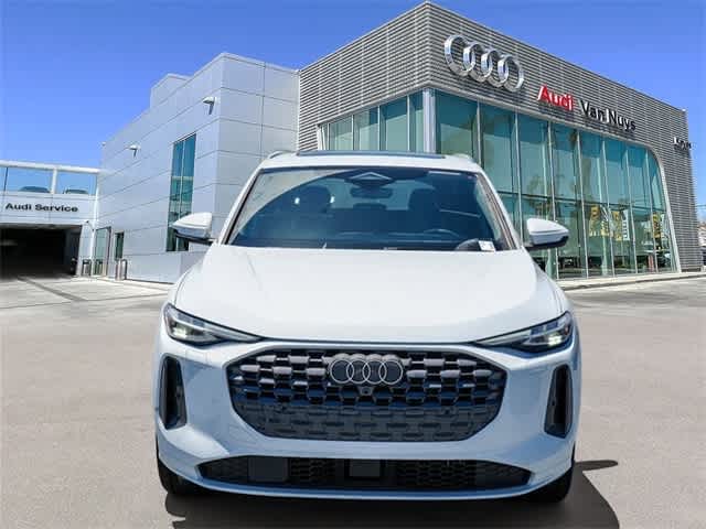 Thumbnail: 2025 Audi Q5 - 6