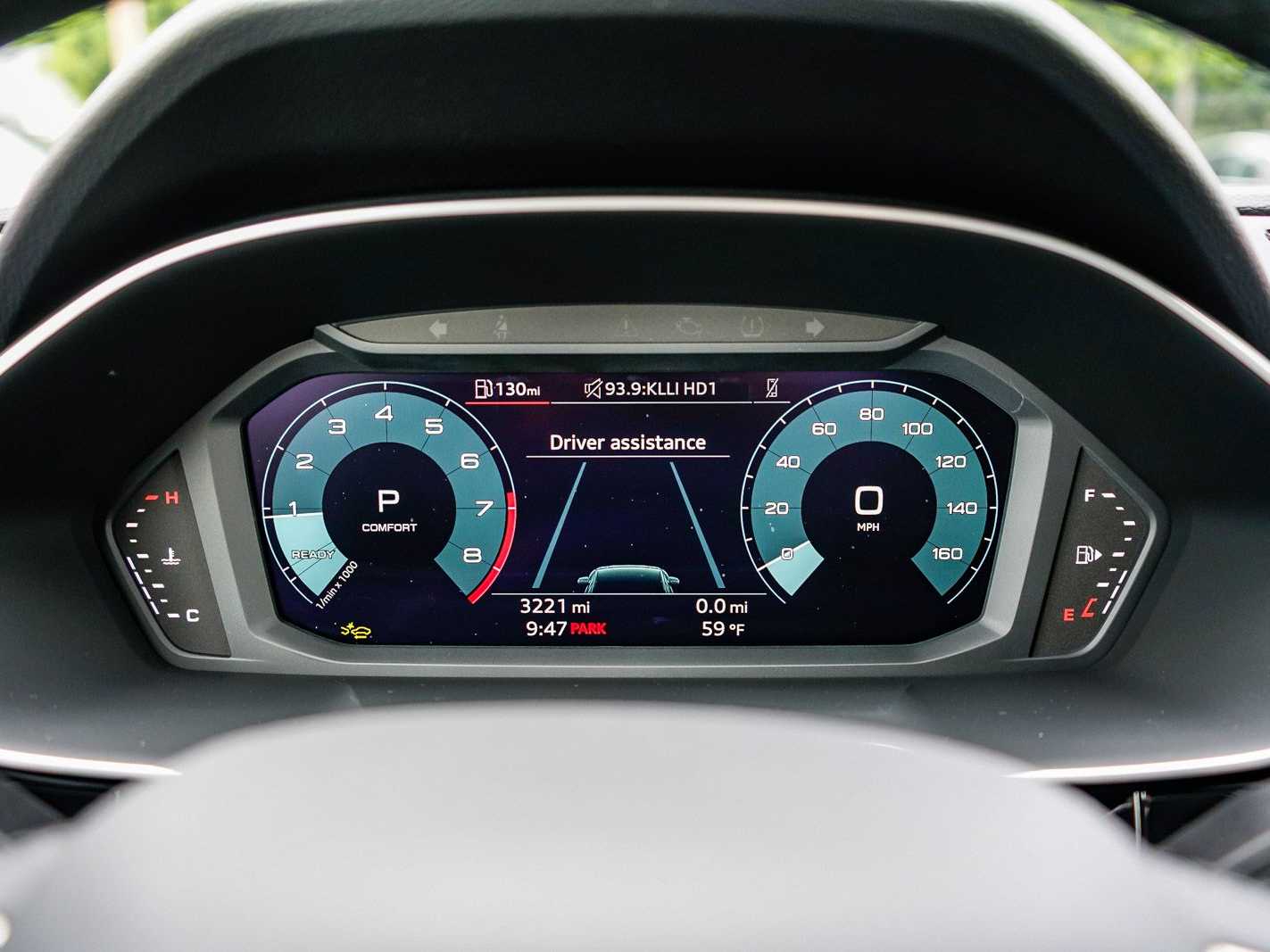 Thumbnail: 2025 Audi Q3 - 24