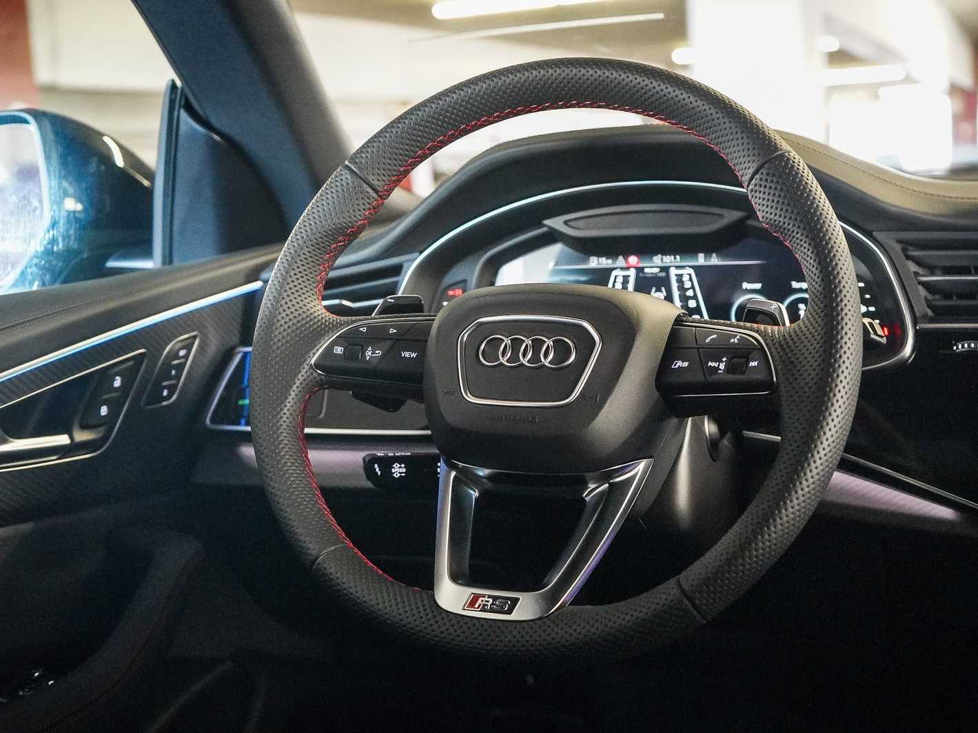 Thumbnail: 2026 Audi RS Q8 - 15