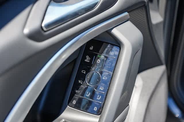 Thumbnail: 2025 Audi Q5 - 28