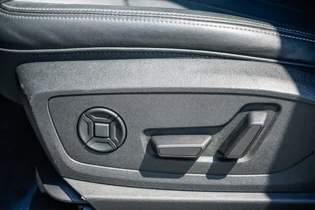 Thumbnail: 2022 Audi e-tron - 20