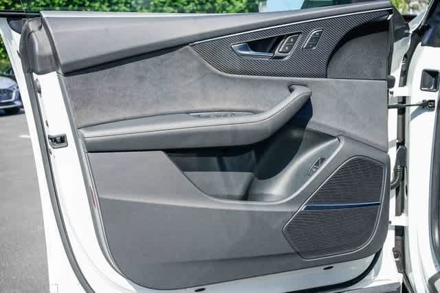 Thumbnail: 2024 Audi SQ8 - 19