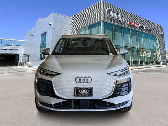 2025 Audi Q6 E-tron Premium photo 2