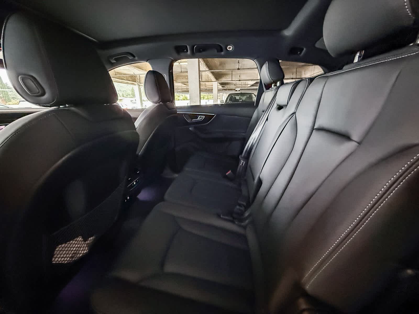 Thumbnail: 2026 Audi Q7 - 18