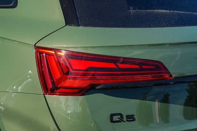Thumbnail: 2022 Audi Q5 - 7