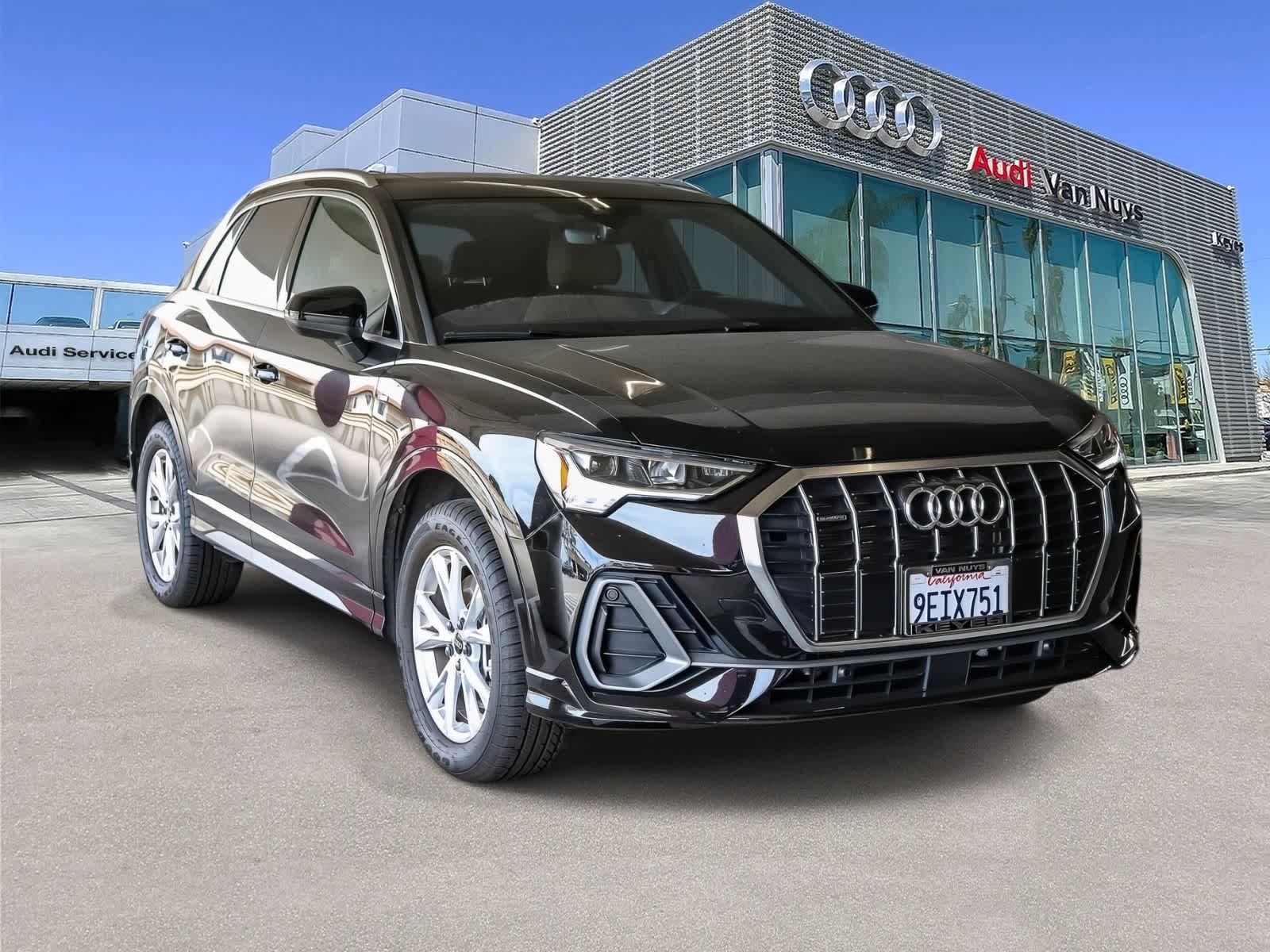 Thumbnail: 2023 Audi Q3 - 5