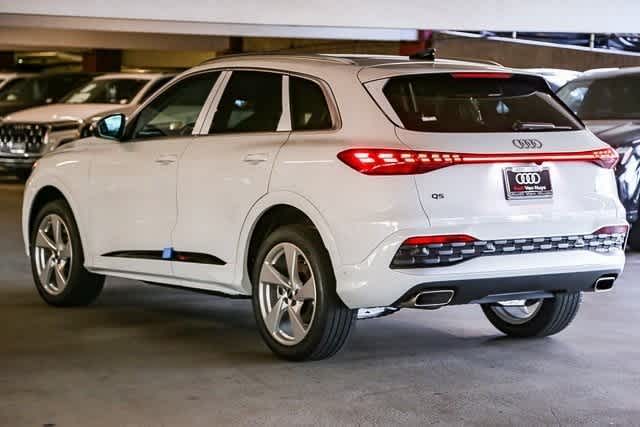 Thumbnail: 2025 Audi Q5 - 8