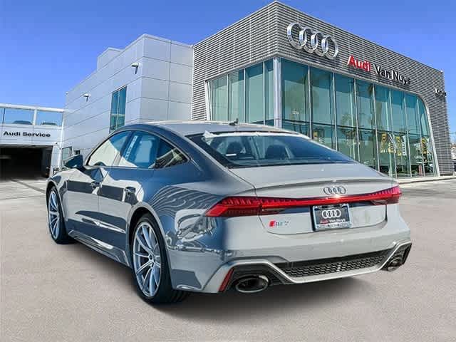 Thumbnail: 2026 Audi RS 7 - 6