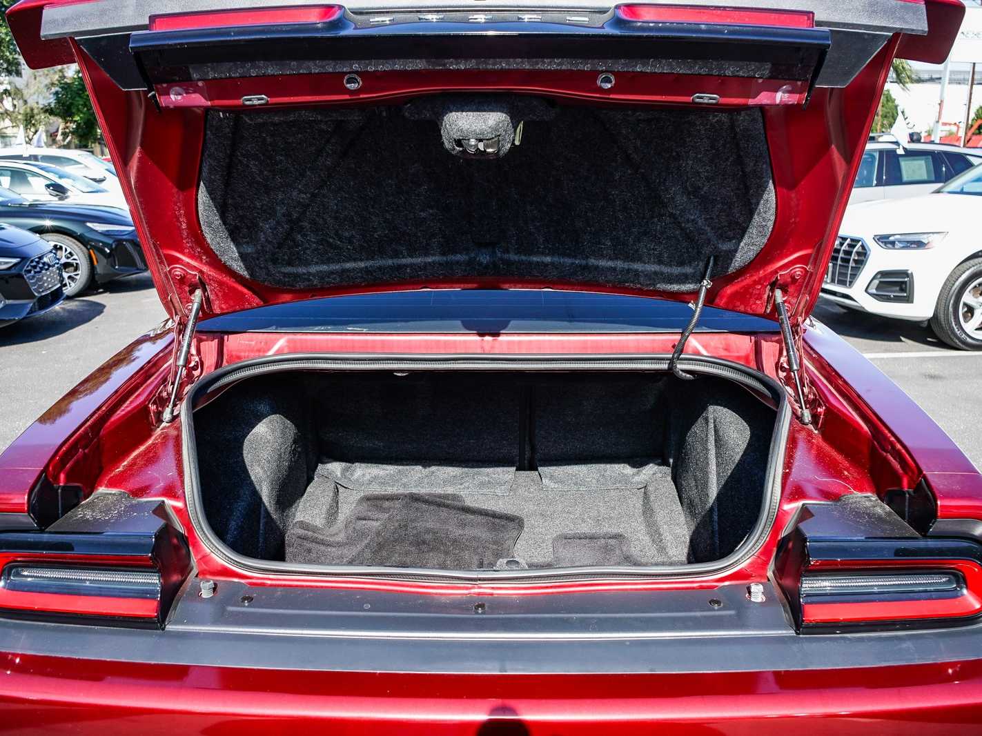 Thumbnail: 2018 Dodge Challenger - 24