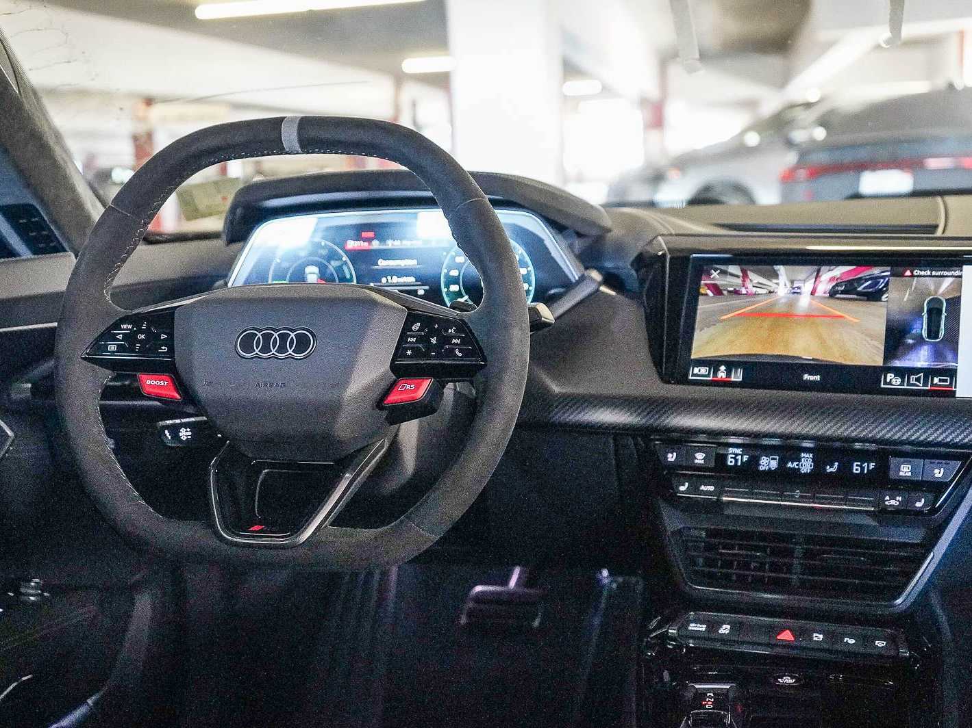 Thumbnail: 2026 Audi RS e-tron GT - 13