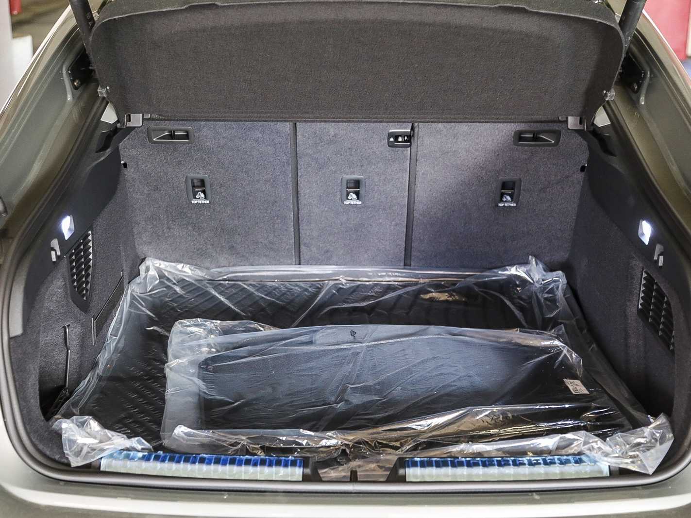 Thumbnail: 2025 Audi A5 - 25