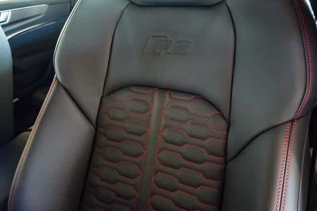 Thumbnail: 2025 Audi RS 7 - 28