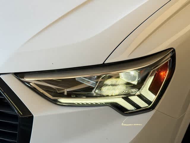 Thumbnail: 2025 Audi Q3 - 10