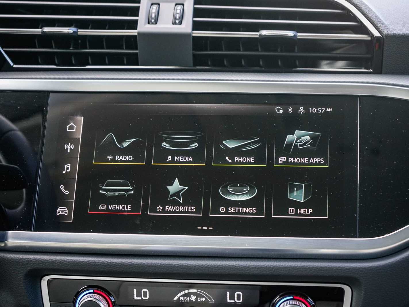 Thumbnail: 2025 Audi Q3 - 14