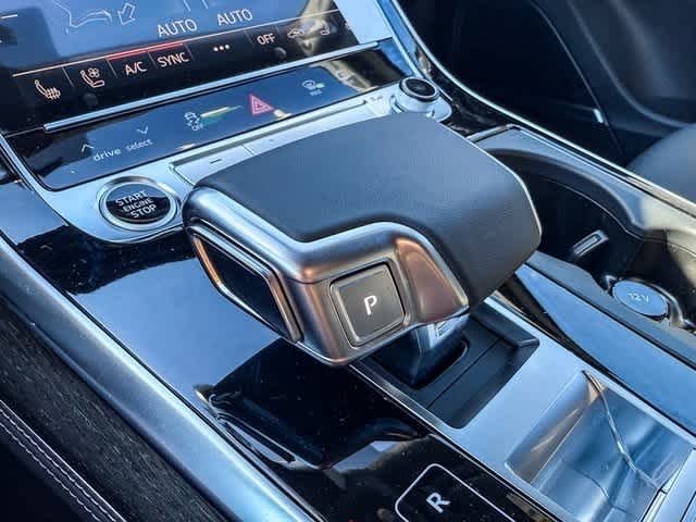 Thumbnail: 2025 Audi Q7 - 24