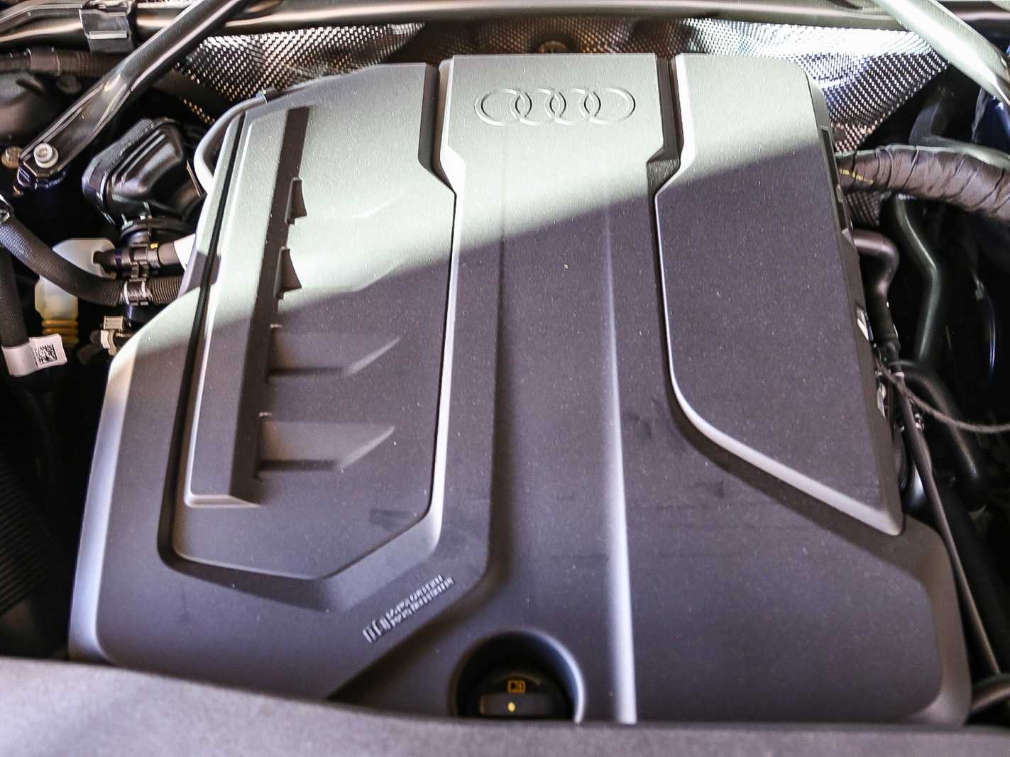 Thumbnail: 2025 Audi Q5 - 26