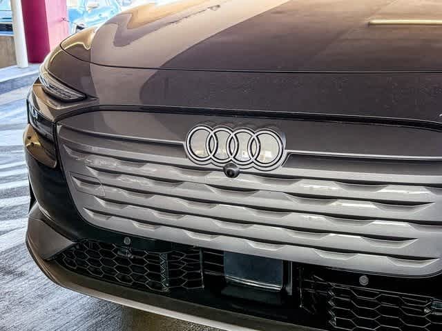 Thumbnail: 2025 Audi e-tron S - 11