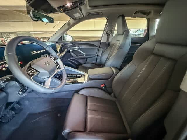 Thumbnail: 2025 Audi Q5 - 19