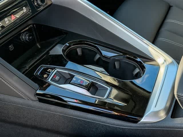 Thumbnail: 2025 Audi Q5 - 20