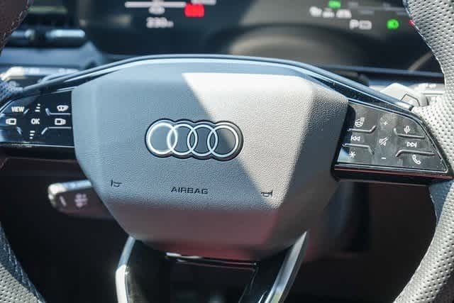 Thumbnail: 2025 Audi SQ6 e-tron - 22