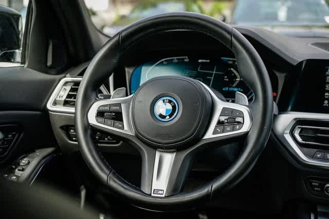 Thumbnail: 2022 BMW 3 Series - 15