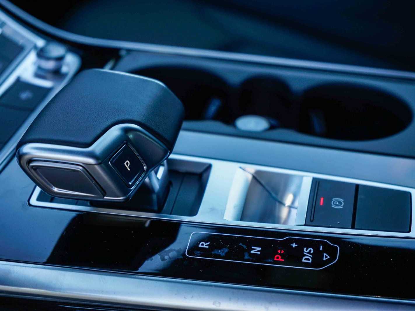 Thumbnail: 2026 Audi Q7 - 21