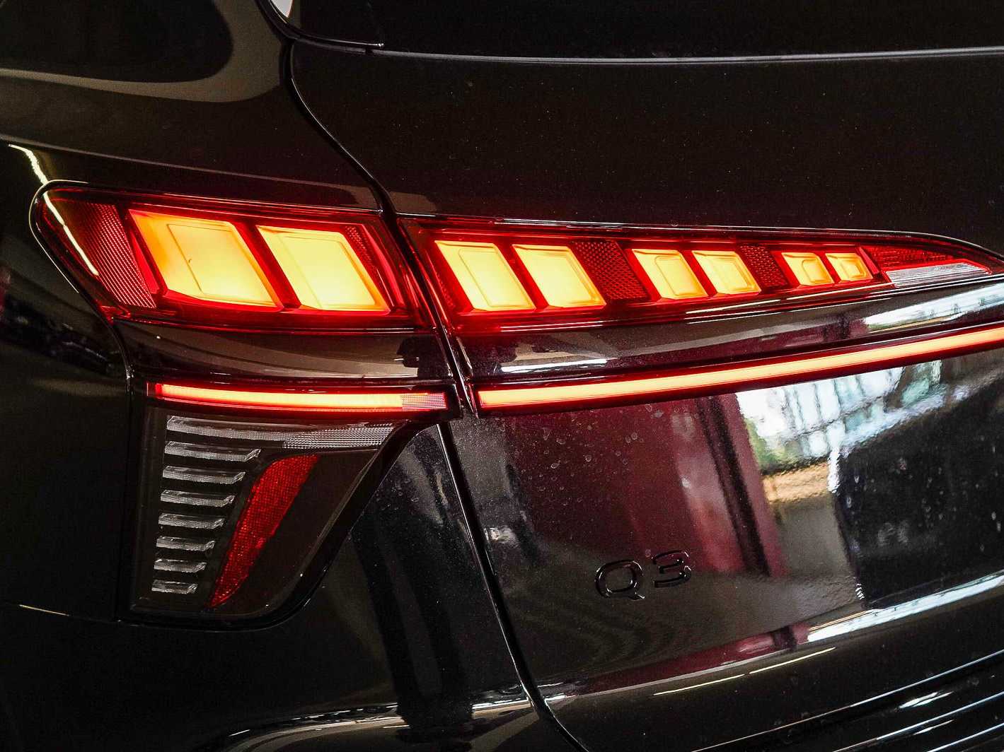 Thumbnail: 2026 Audi Q3 - 7