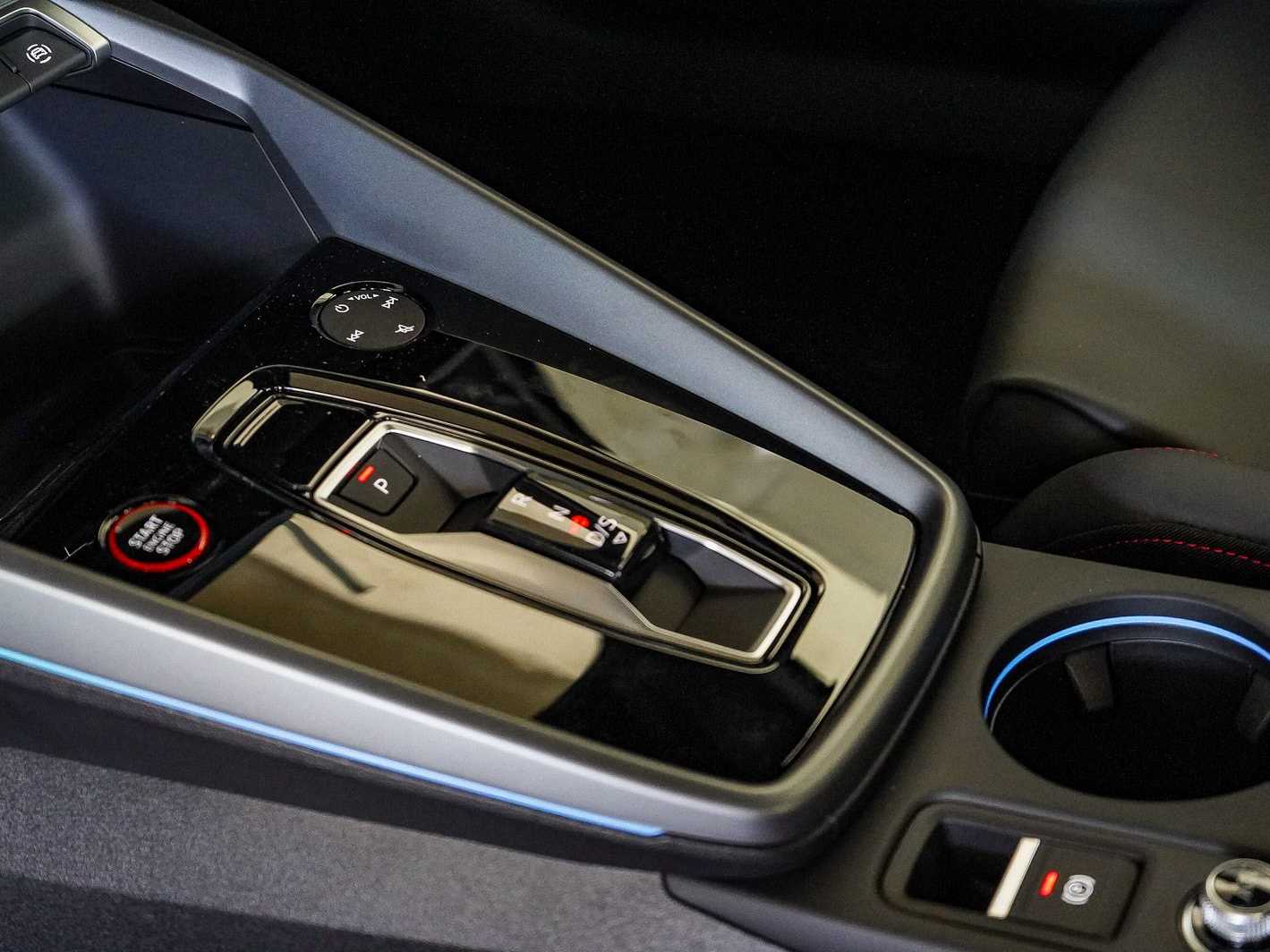 Thumbnail: 2026 Audi S3 - 20