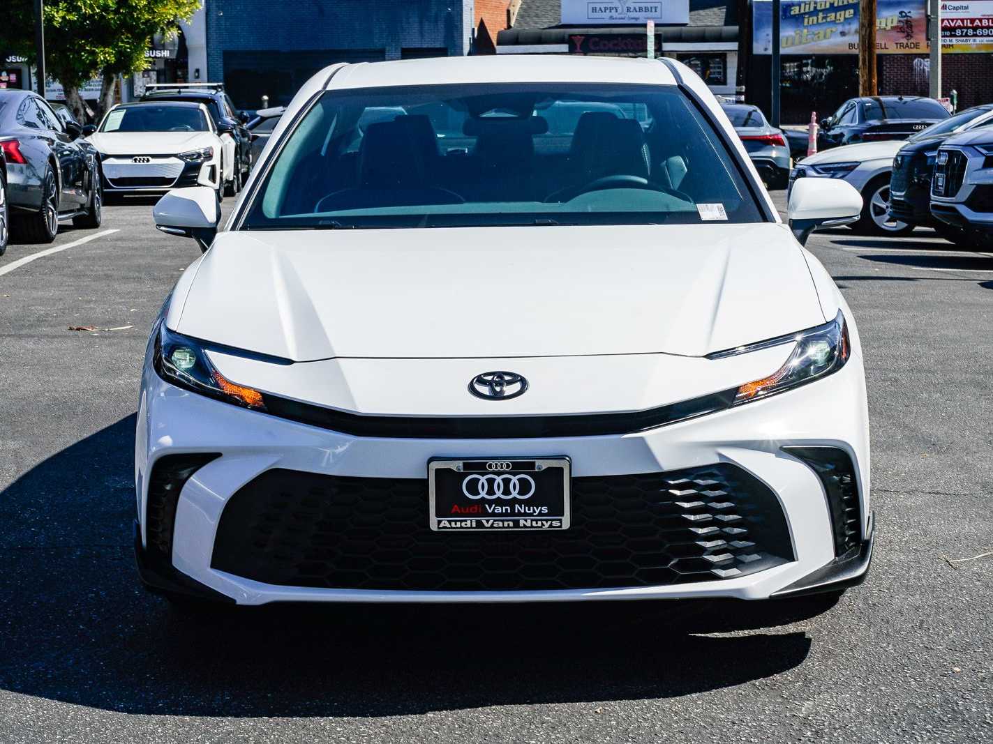 Thumbnail: 2025 Toyota Camry - 6