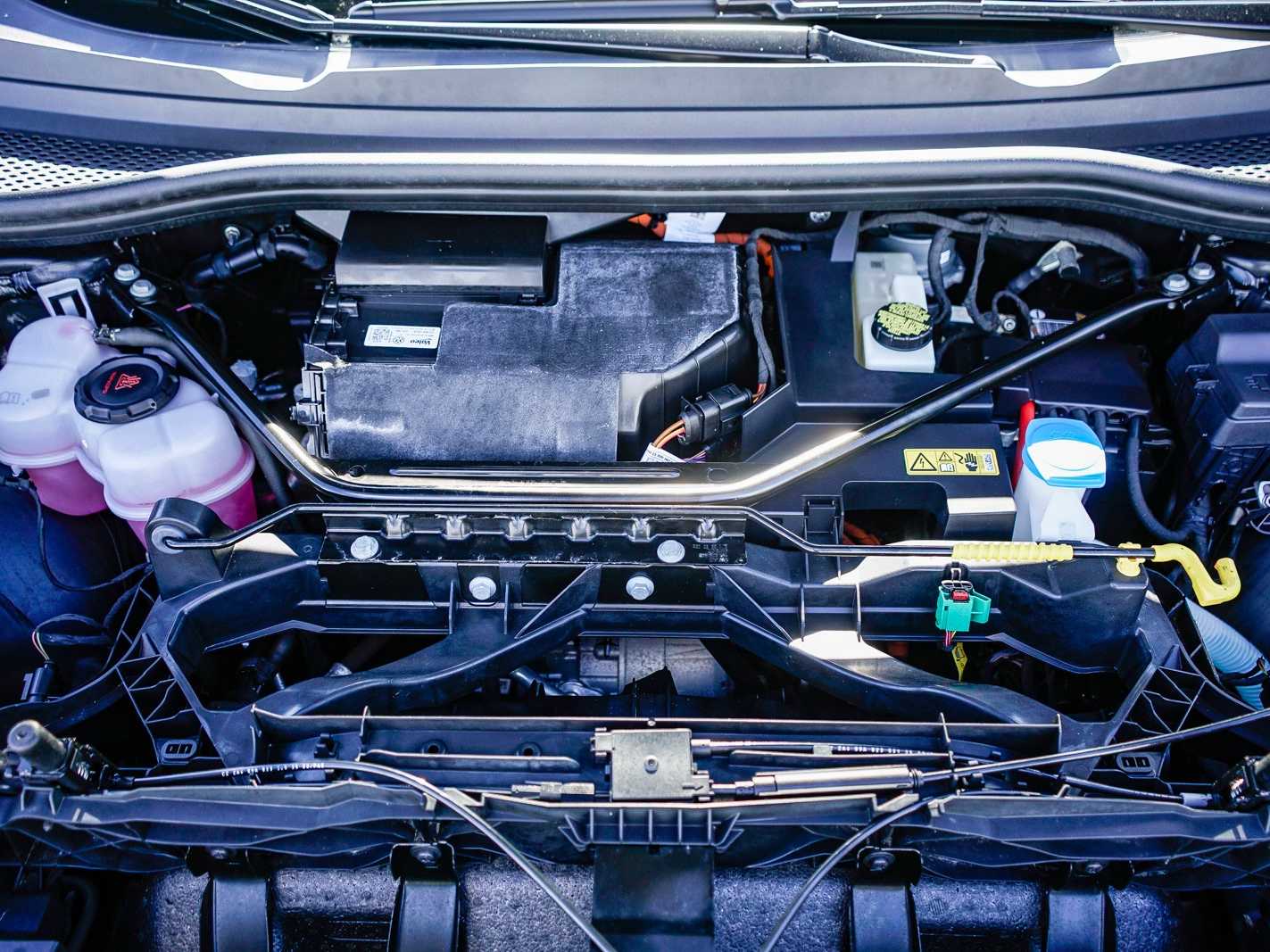 Thumbnail: 2023 Audi Q4 e-tron - 27