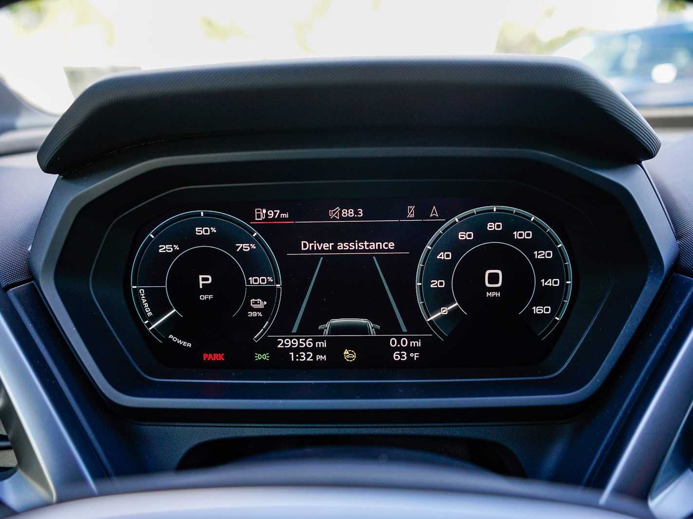 Thumbnail: 2023 Audi Q4 e-tron - 24