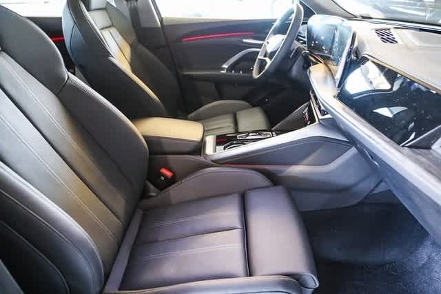 Thumbnail: 2025 Audi Q5 - 16