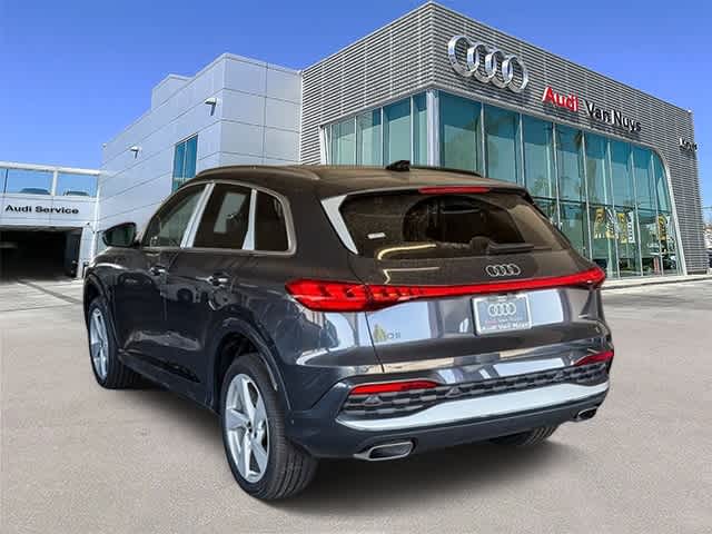 Thumbnail: 2025 Audi Q5 - 6